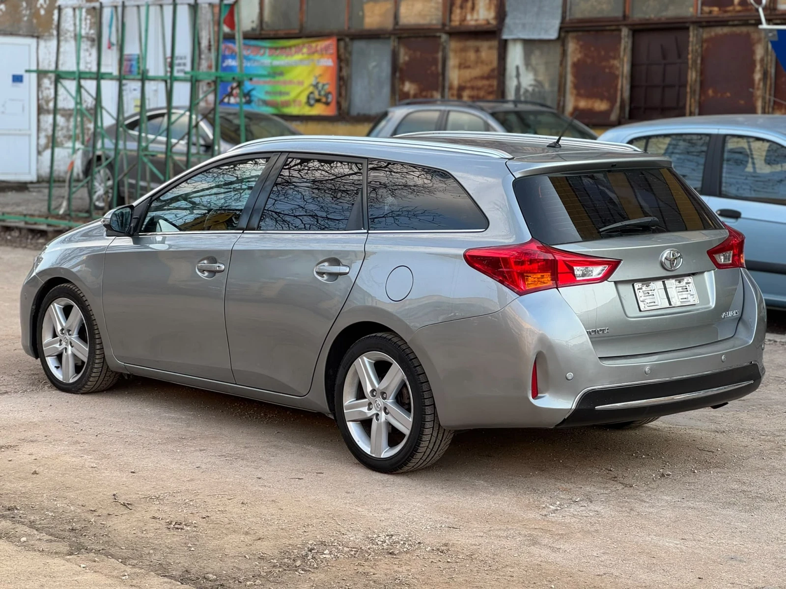 Toyota Auris | Mobile.bg � ����������� 6