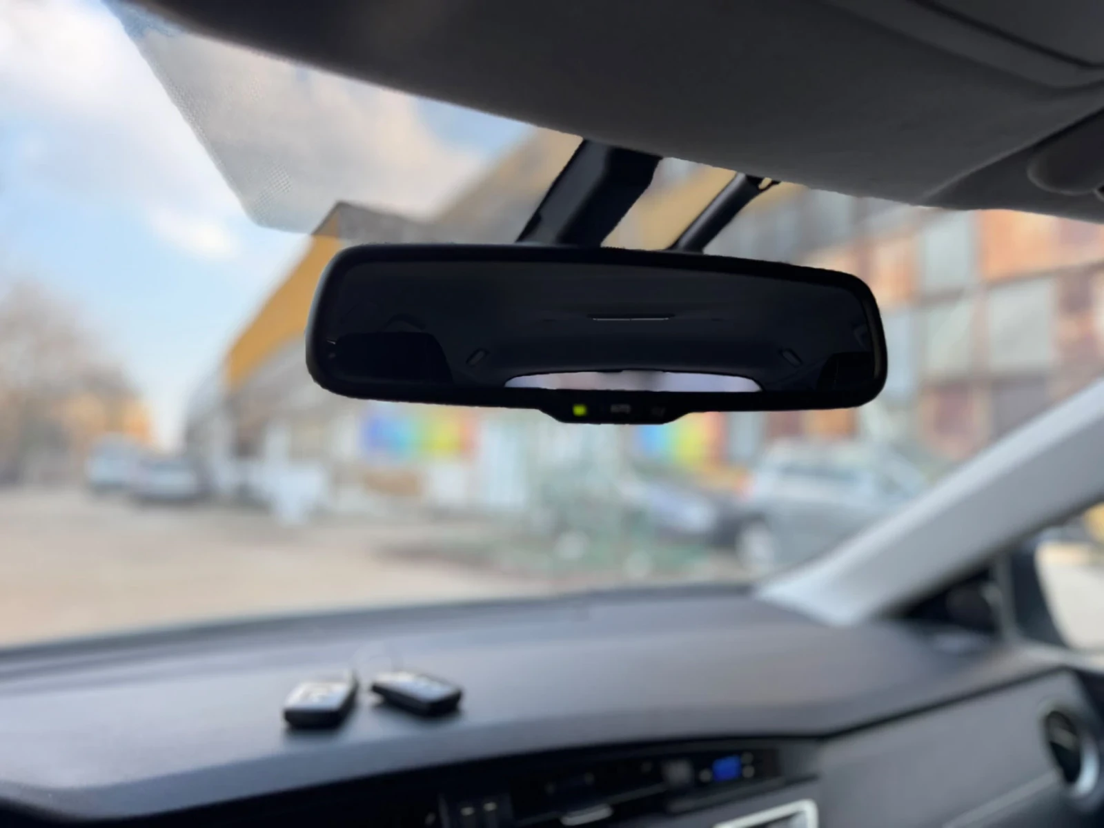 Toyota Auris | Mobile.bg � ����������� 13