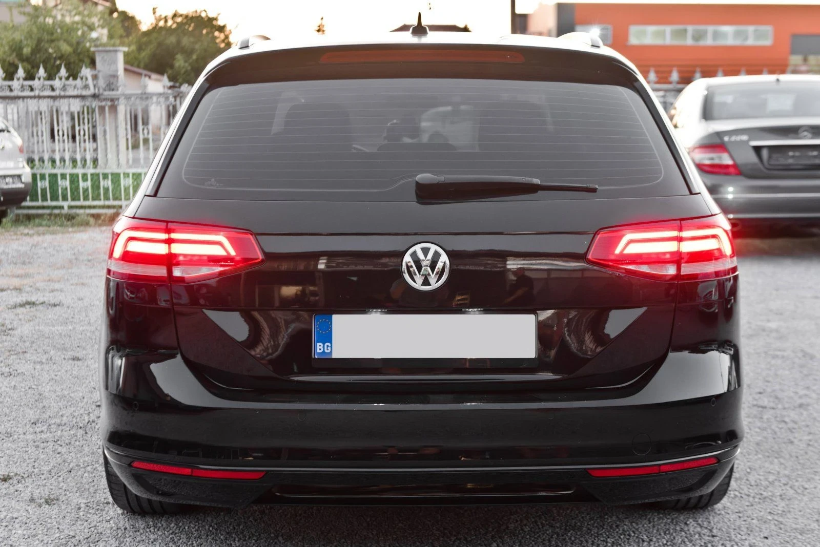 VW Passat 2.0 tdi 150 кс DSG 6 степенен напълно обслужен, снимка 6 - Автомобили и джипове - 56333675