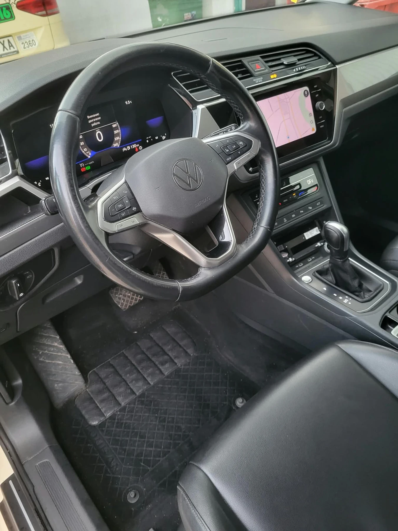 VW Touran 200 tdi, снимка 11 - Автомобили и джипове - 56546980