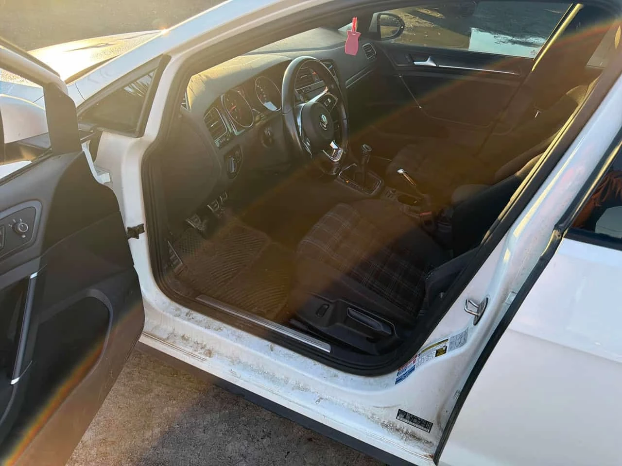 VW Golf GTI* 5 door Manual * CARFAX * �����������  | Mobile.bg � ����������� 5
