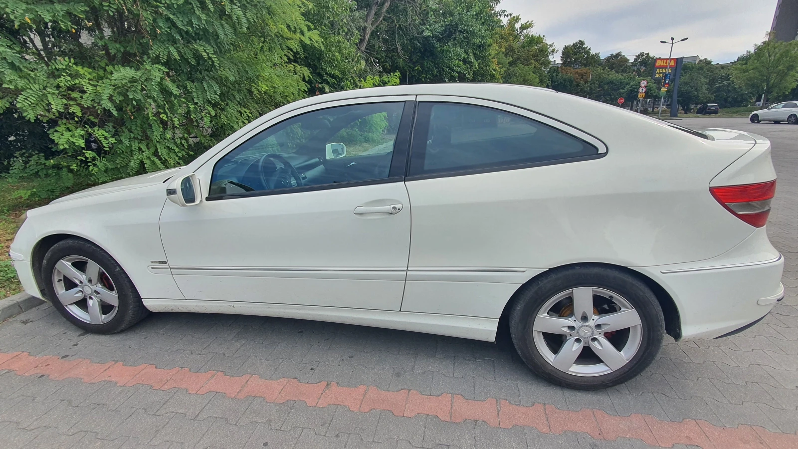 Mercedes-Benz CLC 180 1.8, снимка 2 - Автомобили и джипове - 56713384