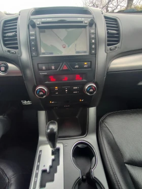 Kia Sorento 2.2 CRDi 4x4 НАПЪЛНО ОБСЛУЖЕН!!!, снимка 9