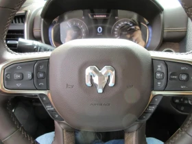Dodge RAM 1500 Limited Crew Cab 4WD, снимка 13