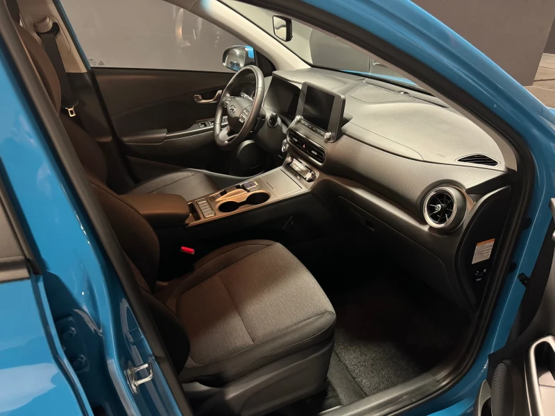 Hyundai Kona 39, 2 kWh Select FACELIFT ACC RFK CarPlay, снимка 8 - Автомобили и джипове - 44890038