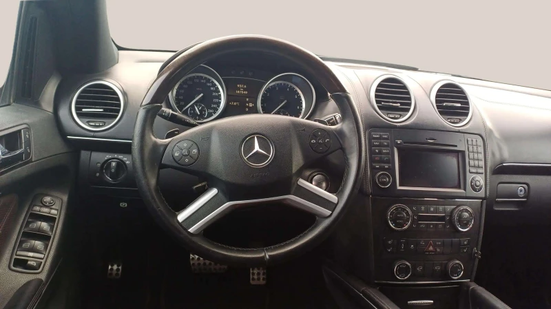 Mercedes-Benz GL 500 5.0i, снимка 11 - Автомобили и джипове - 48885916