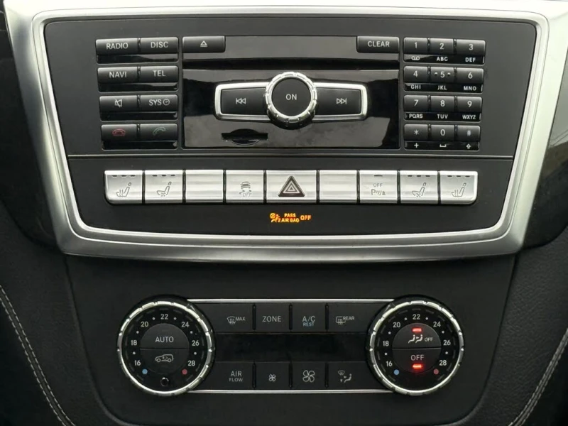 Mercedes-Benz GL 550 DISTRONIC* PANO* ОБДУХ* МОНИТОРИ* LANE* H/K* ВЪЗДУ, снимка 11 - Автомобили и джипове - 53431266