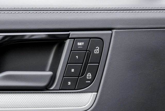 Porsche Cayenne = NEW = Panorama Гаранция - изображение 5