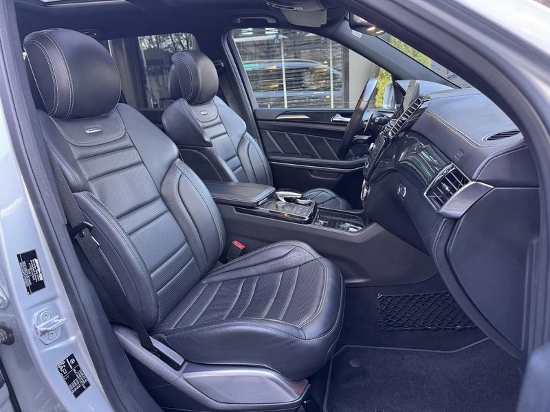 Mercedes-Benz GLS 63 AMG, снимка 13 - Автомобили и джипове - 52550646