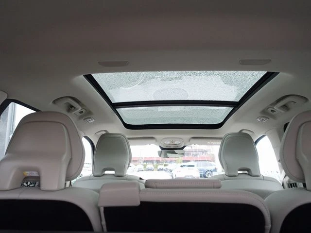 Volvo Xc90 NEW T8 AWD Plus FourC, снимка 15 - Автомобили и джипове - 53101749