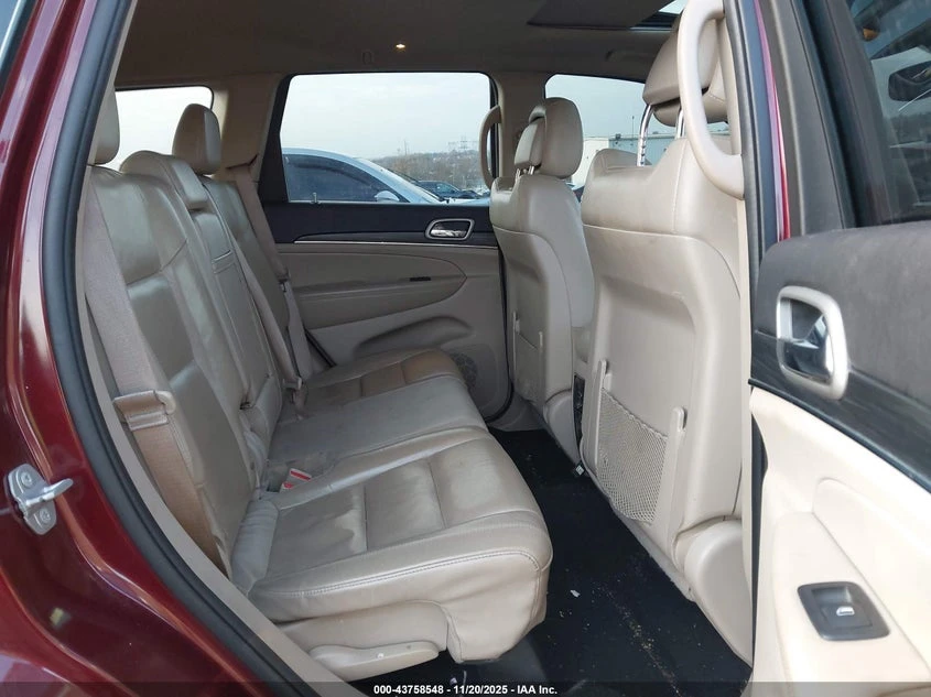 Jeep Grand cherokee 3.6l Limited 4X4, снимка 8 - Автомобили и джипове - 54306710