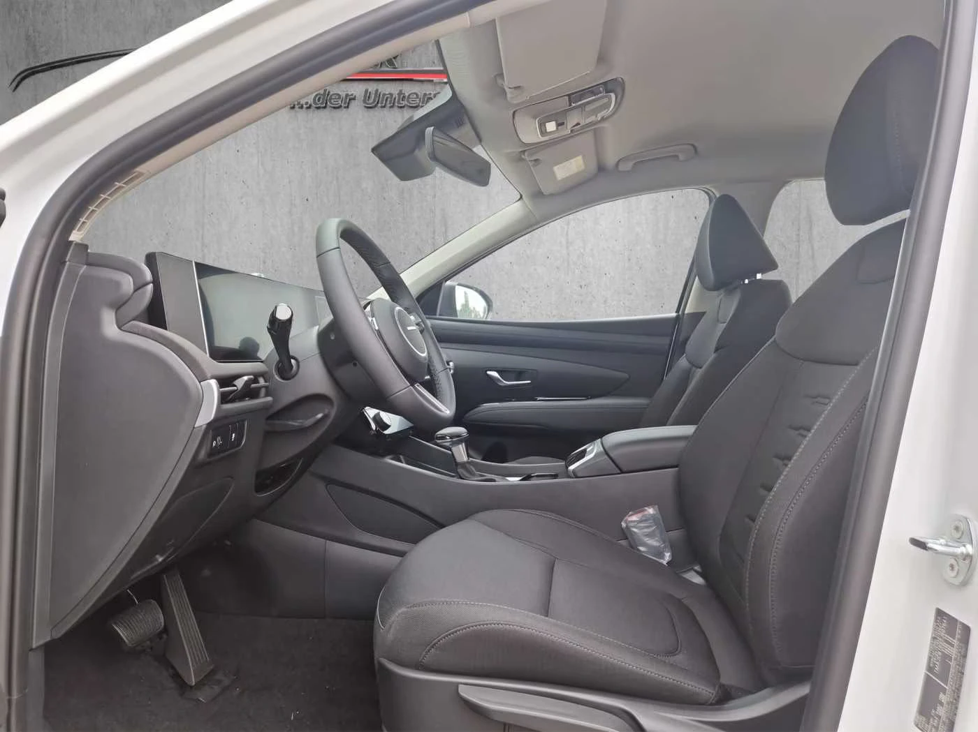 Hyundai Tucson НОВ!/1.6MHEV/160HP/LED/NAVI/CAM/212h, снимка 8 - Автомобили и джипове - 54428609