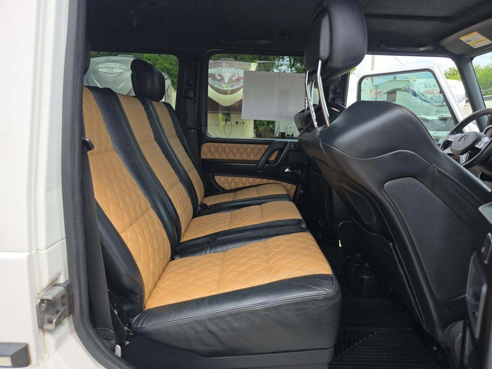 Mercedes-Benz G 63 AMG 4MATIC , снимка 16 - Автомобили и джипове - 54460264