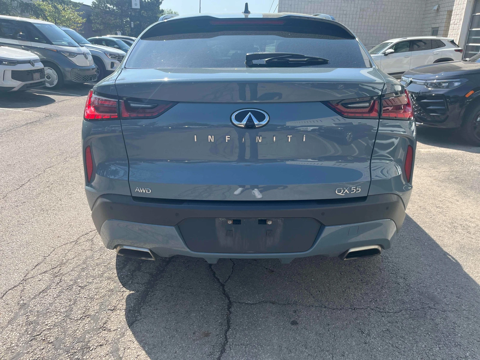 Infiniti QX56 CARFAX * АВТО КРЕДИТ * ПРОГНОЗНА ЦЕНА ДО БГ * , снимка 5 - Автомобили и джипове - 54631146