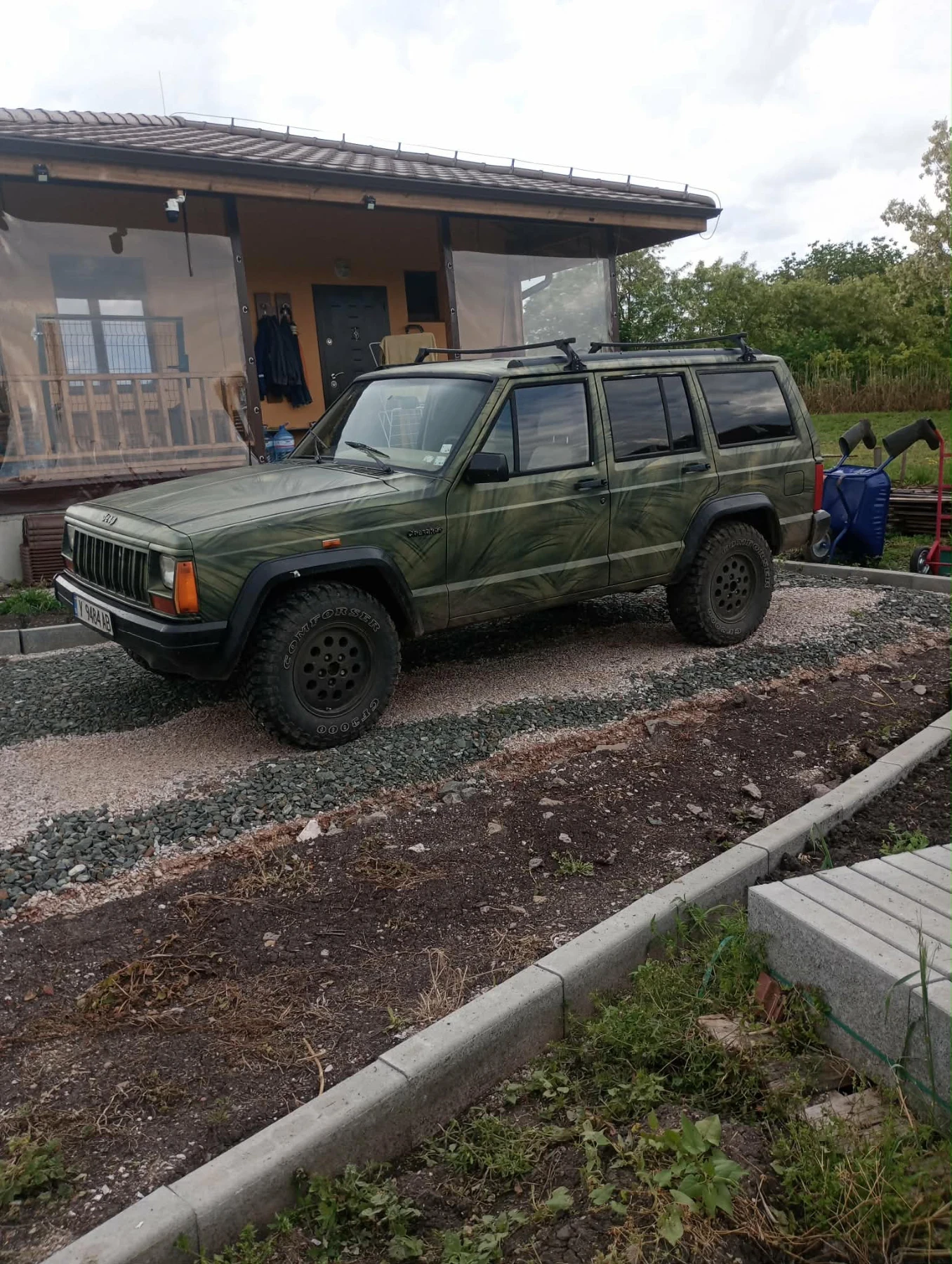 Jeep Cherokee