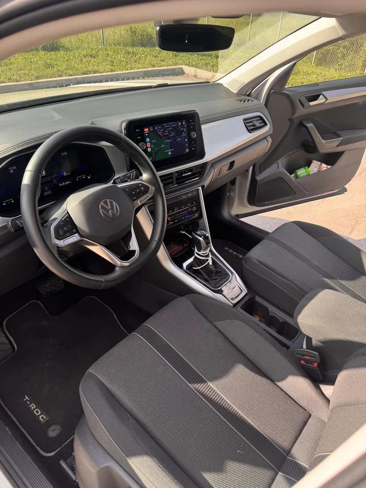 VW T-Roc 2000TDI, снимка 7 - Автомобили и джипове - 54691674