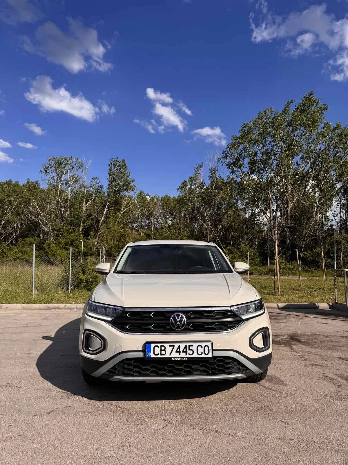 VW T-Roc 2000TDI, снимка 16 - Автомобили и джипове - 54691674