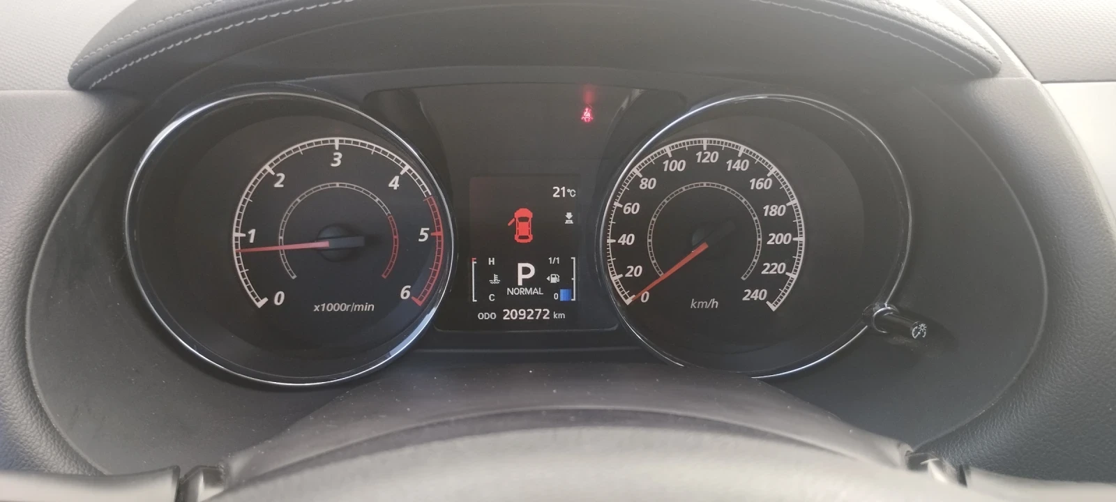 Peugeot 4007, снимка 8 - Автомобили и джипове - 54936887