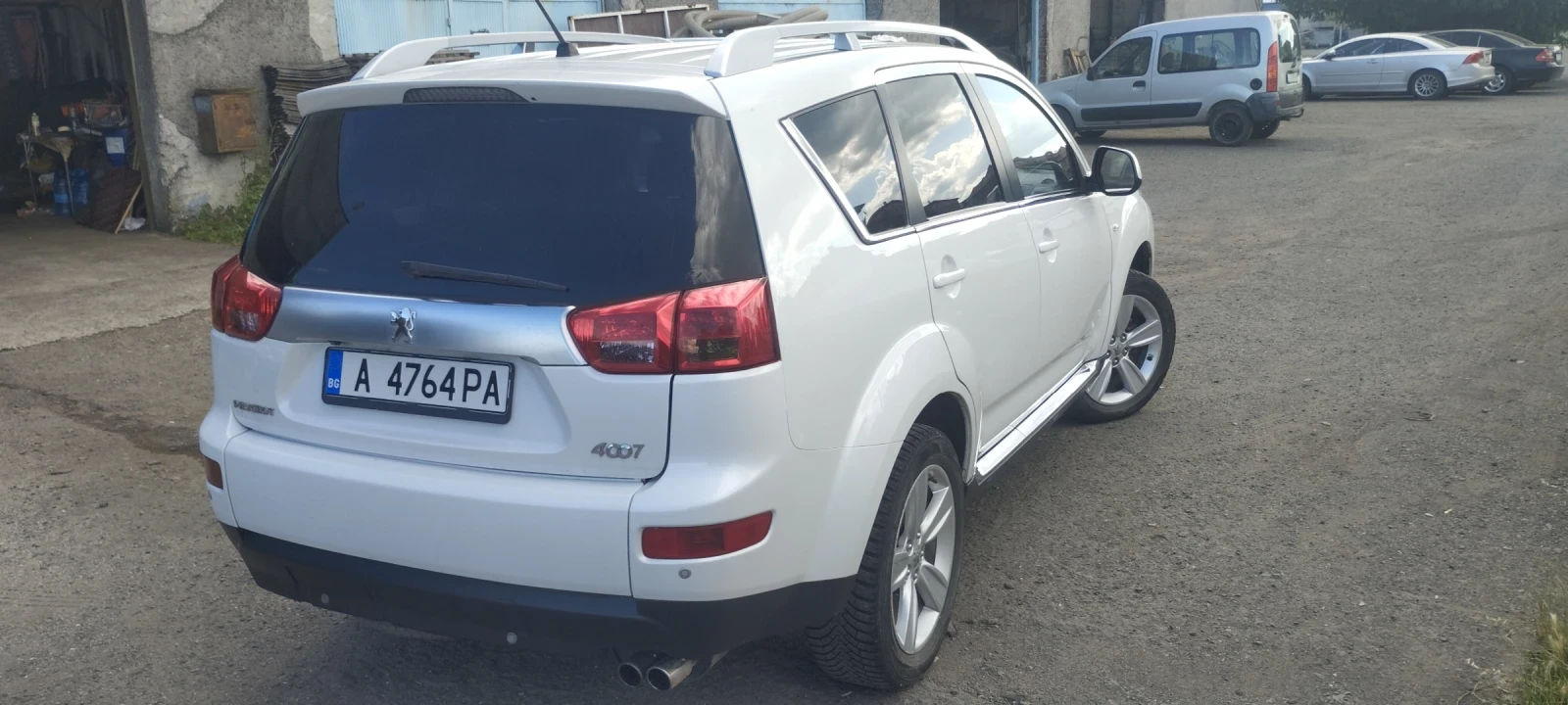 Peugeot 4007, снимка 3 - Автомобили и джипове - 54936887
