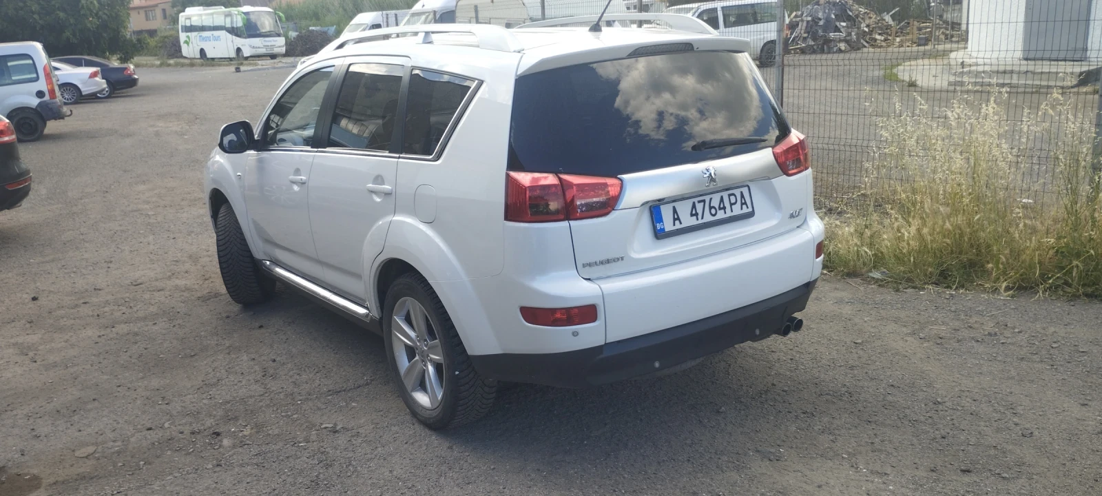 Peugeot 4007, снимка 4 - Автомобили и джипове - 54936887