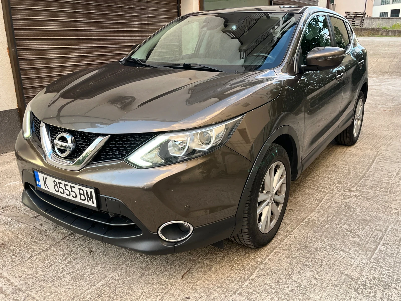 Nissan Qashqai, снимка 4 - Автомобили и джипове - 54990946