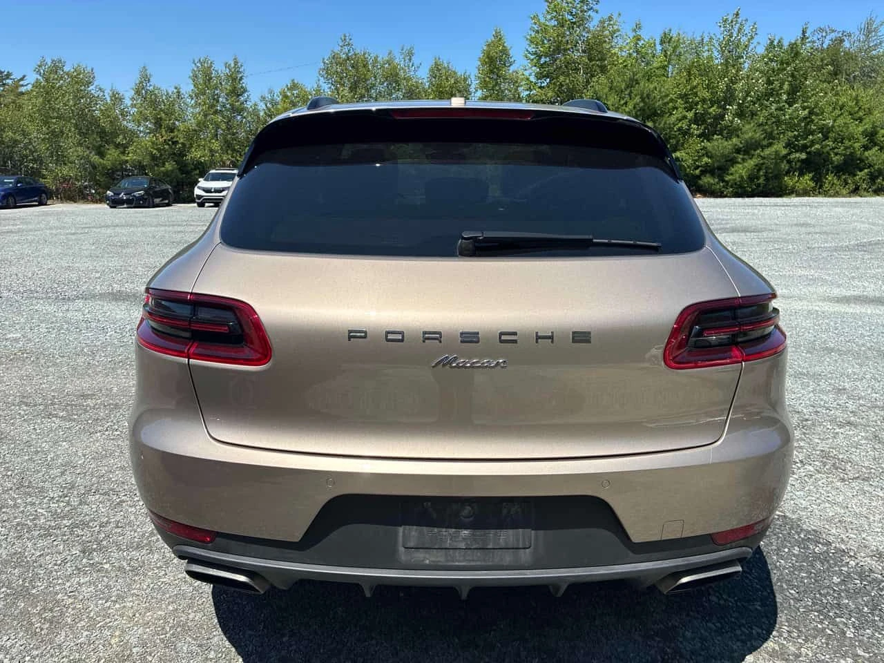 Porsche Macan * AWD 4dr * CARFAX * ЦЕНА ДО БГ, снимка 4 - Автомобили и джипове - 55353329