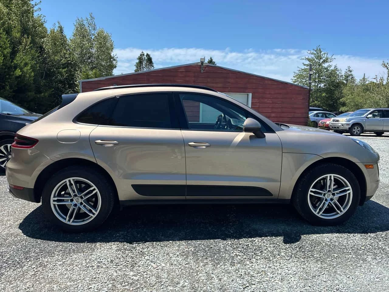 Porsche Macan * AWD 4dr * CARFAX * ЦЕНА ДО БГ, снимка 3 - Автомобили и джипове - 55353329