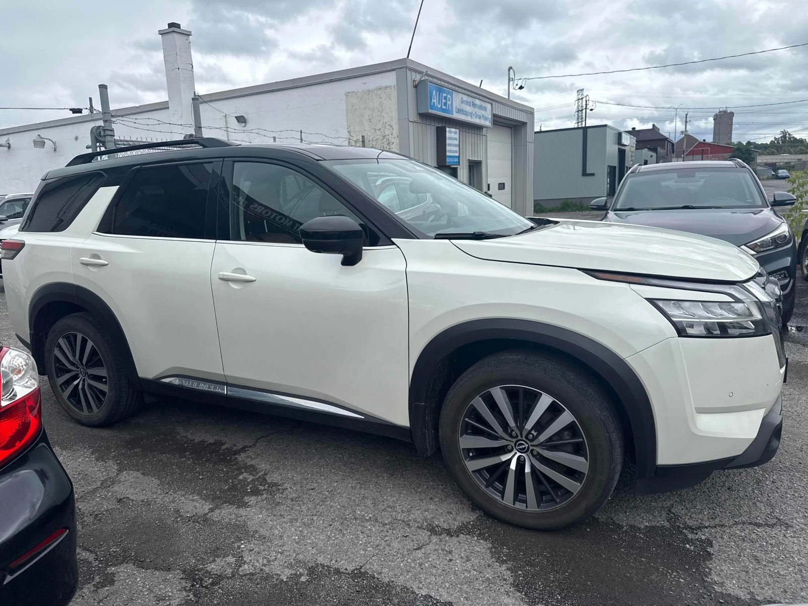 Nissan Pathfinder PLATINUM* 3.5* 4WD* ZF-9, снимка 4 - Автомобили и джипове - 55390427