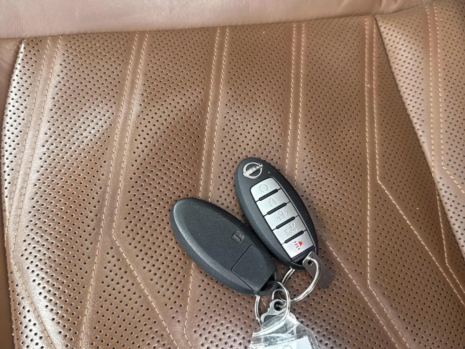 Nissan Pathfinder PLATINUM* 3.5* 4WD* ZF-9, снимка 9 - Автомобили и джипове - 55390427