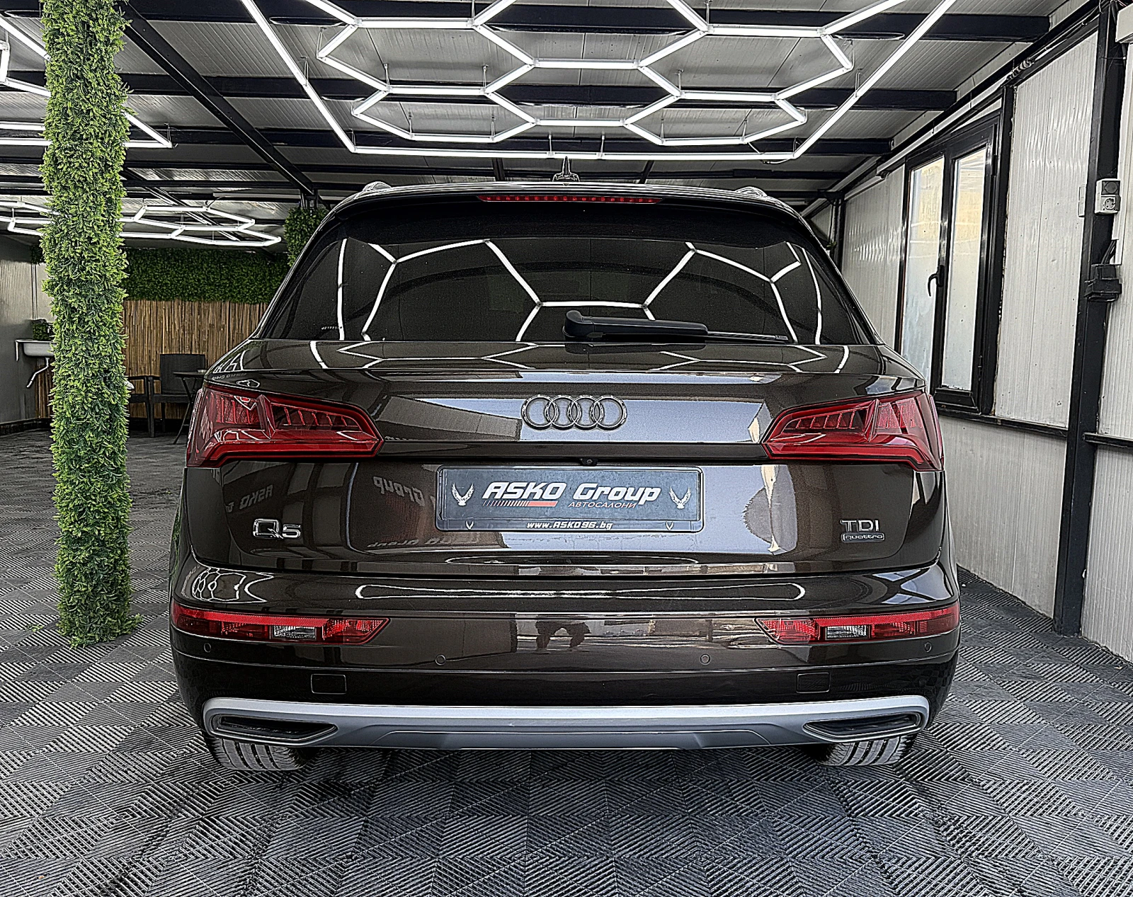 Audi Q5 5.0TDI/S-line/KeylessGo/СОБСТВЕН ЛИЗИНГ, снимка 5 - Автомобили и джипове - 55538010