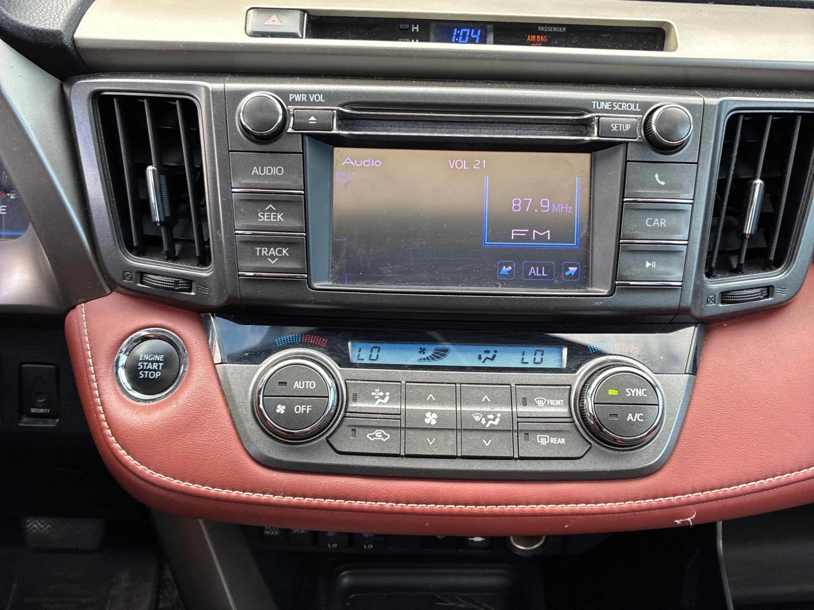 Toyota Rav4 * Limited * АВТОКРЕДИТ БЕЗ ПЪРВОНАЧАЛНА ВНОСКА* , снимка 9 - Автомобили и джипове - 56008531