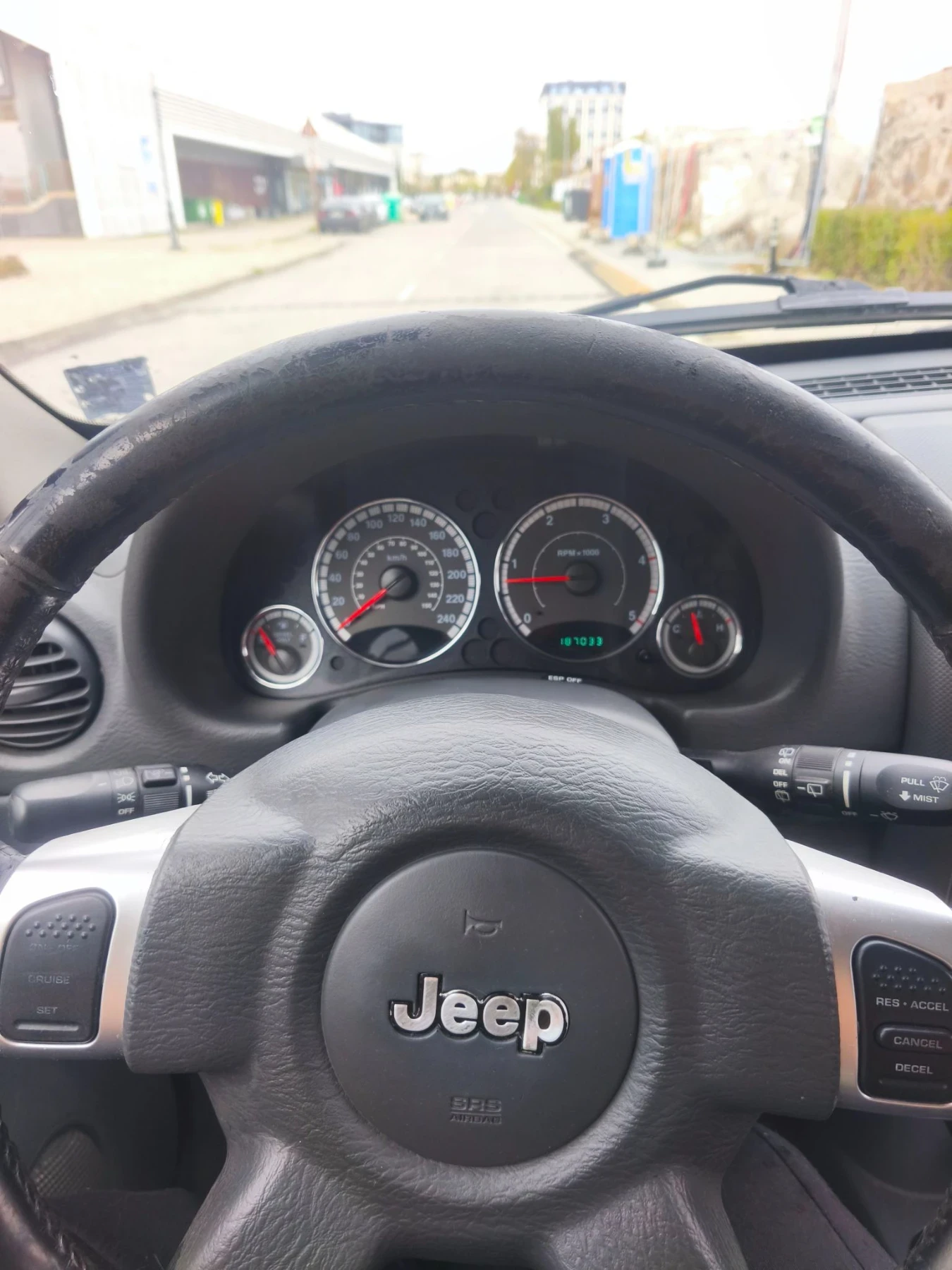 Jeep Cherokee, снимка 7 - Автомобили и джипове - 56749985