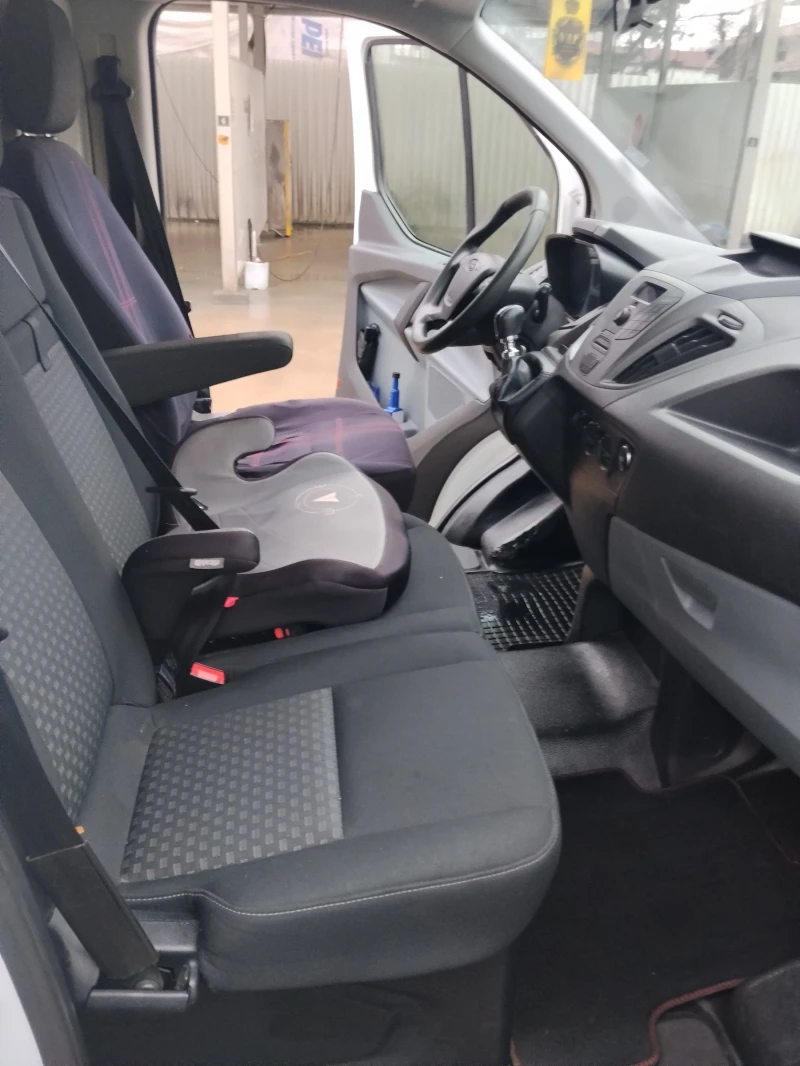 Ford Transit, снимка 12 - Бусове и автобуси - 52930475