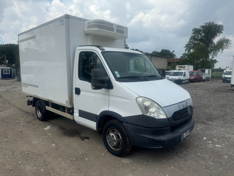 Iveco Daily 35C13, снимка 2 - Бусове и автобуси - 46741765