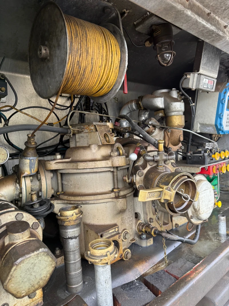 Man 19.463 Цистерна, снимка 6 - Камиони - 53470264