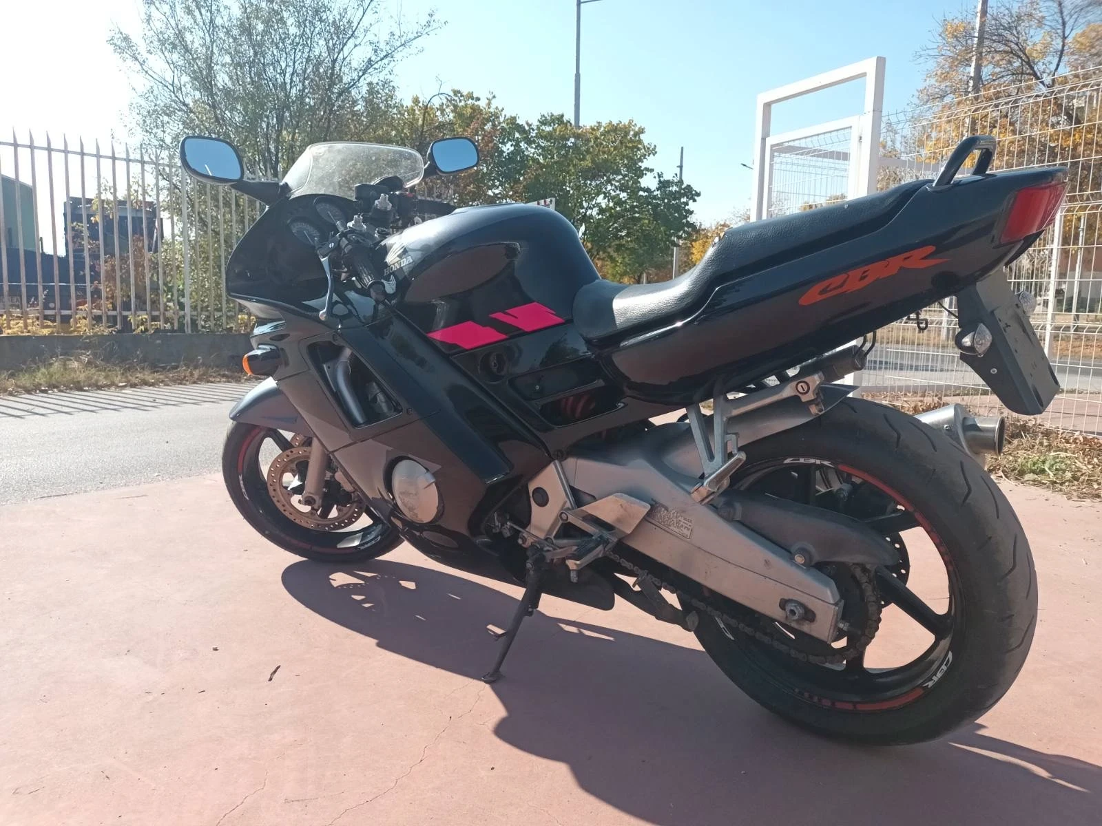 Honda Cbr  - изображение 4