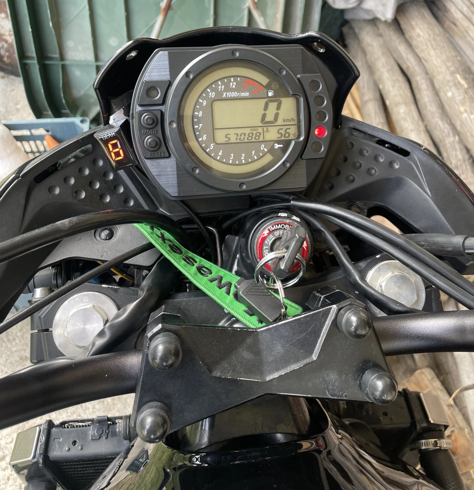 Kawasaki Z 750 | Mobile.bg   11