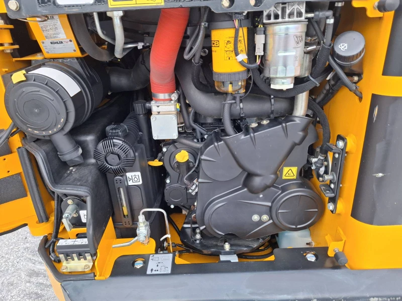 Мини челни товарачи JCB 155 ECO , КОФА+ ВИЛИЦИ, снимка 14 - Индустриална техника - 52322660