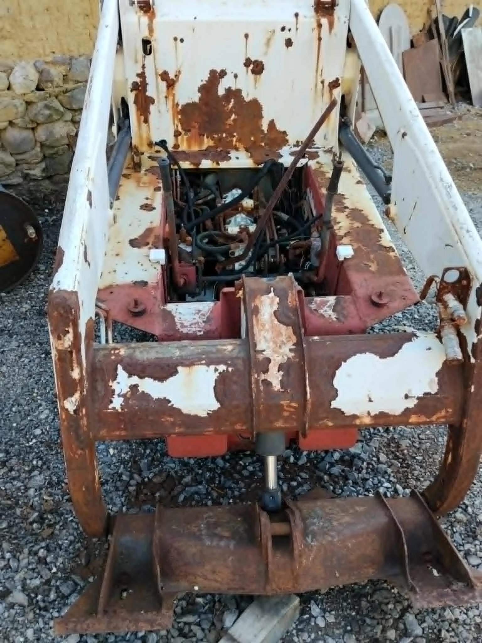 Мини челни товарачи Bobcat 553, снимка 8 - Индустриална техника - 54402671