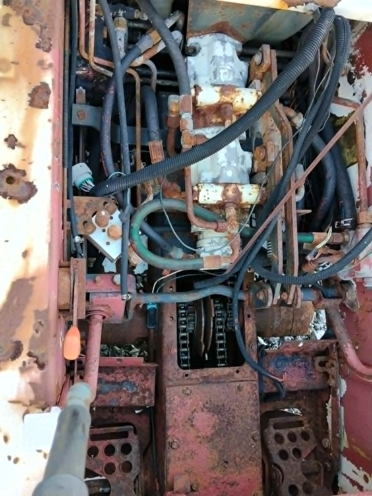Мини челни товарачи Bobcat 553, снимка 11 - Индустриална техника - 54402671