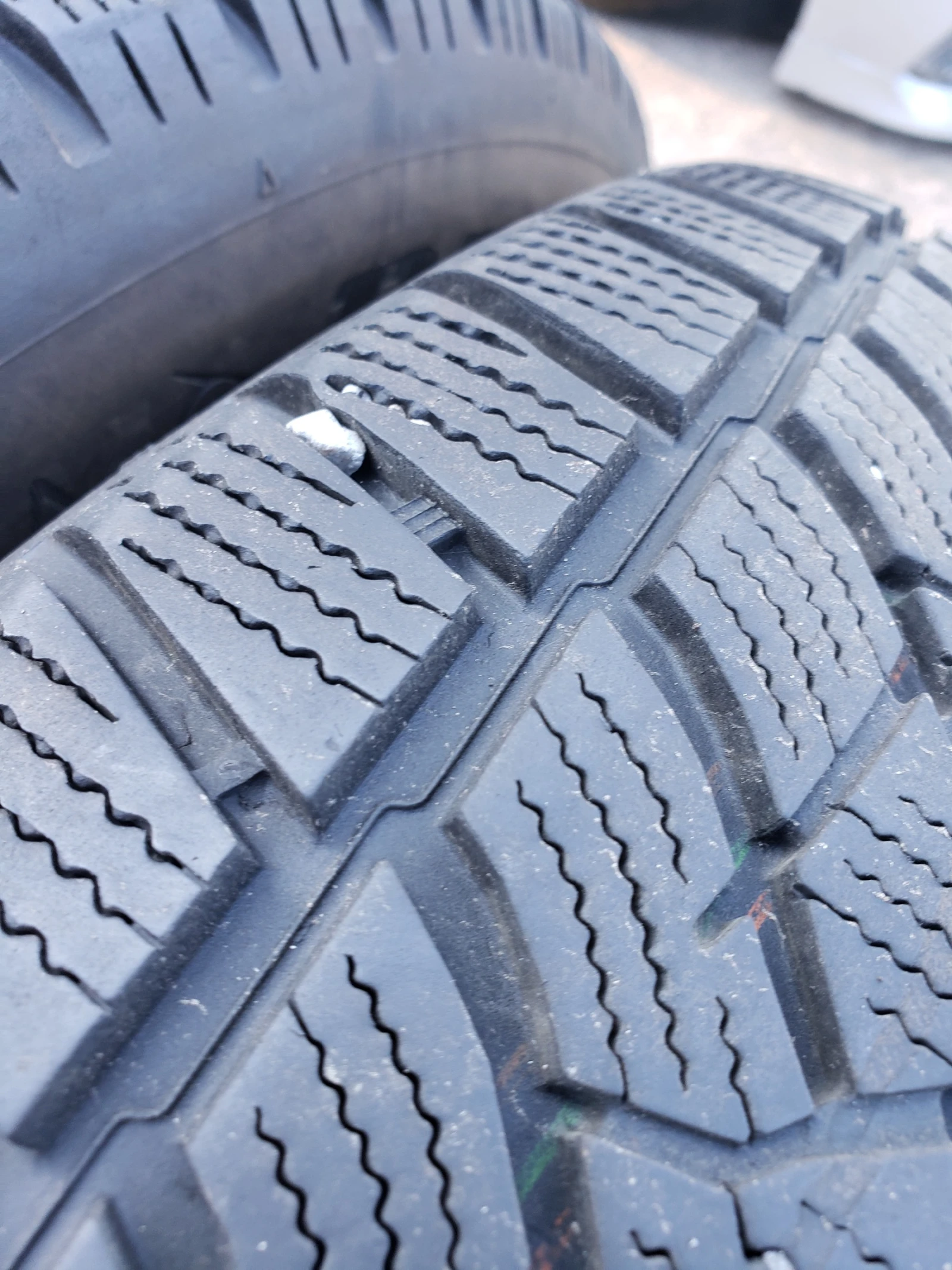  215/70R16 | Mobile.bg   4