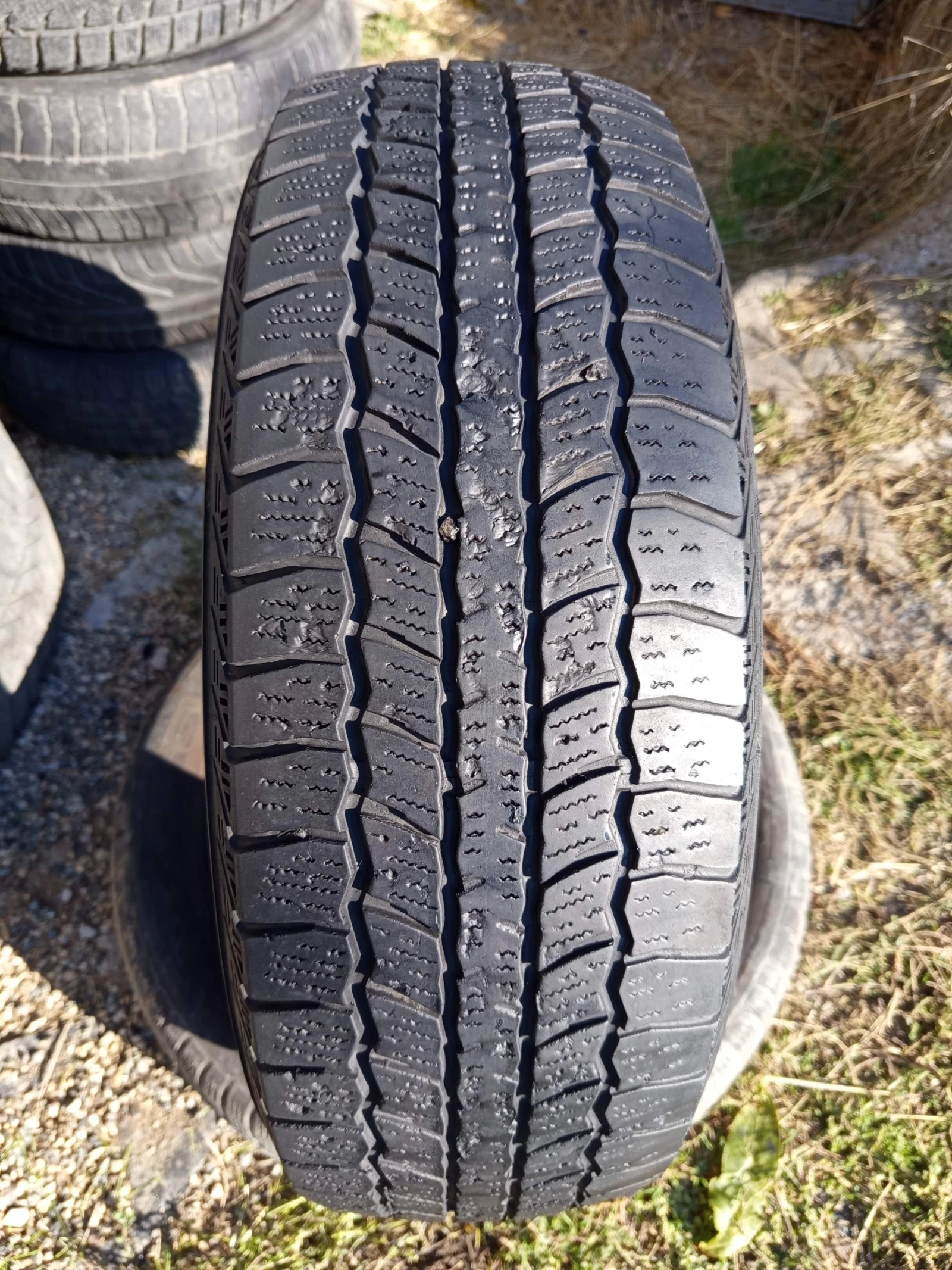Гуми Зимни 195/70R15