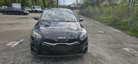 Kia Ceed 1.5-GDI Автомат Хечбег 2800км , снимка 5