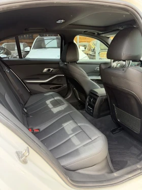 BMW 330 xDrive M-Pack, снимка 12
