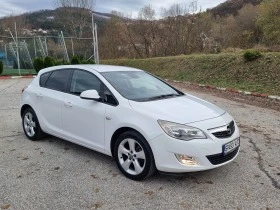 Opel Astra 1.4i Klimatik/Euro5, снимка 7