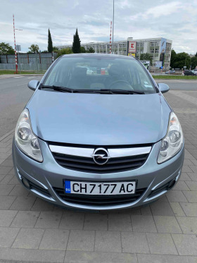 Opel Corsa, снимка 1 - Автомобили и джипове - 45828094