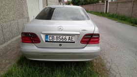 Mercedes-Benz CLK 230 компресор, снимка 3 - Автомобили и джипове - 45877822