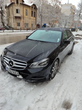 Mercedes-Benz E 220 Лек, снимка 14