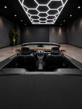 Ford Mustang ECOBOOST PREMIUM| CONVERTIBLE| 310HP| LED| REAR CA | Auto.bg — изображение 14