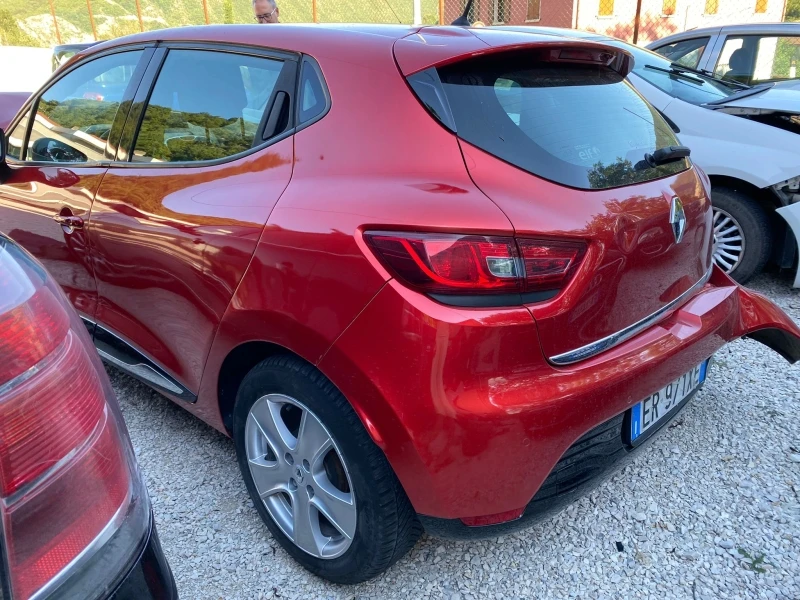 Renault Clio 1.5DCI TIP K9K C6, снимка 4 - Автомобили и джипове - 37937457